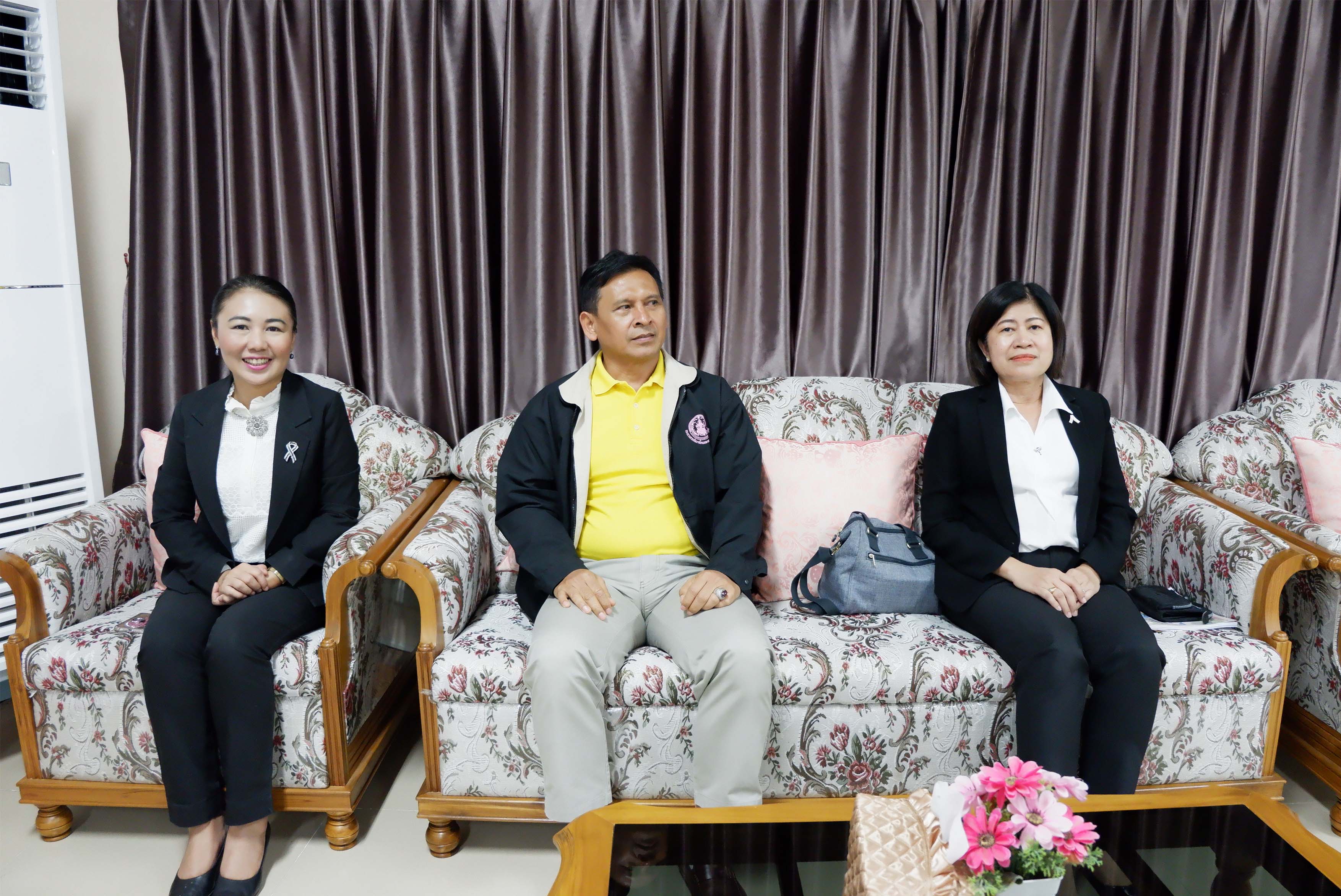  โครงการศึกษาและแลกเปลี่ยนเรียนรู้“การช่วยเหลือผู้ประสบปัญหาทางสังคม” ประจำปีงบประมาณ พ.ศ.2562  