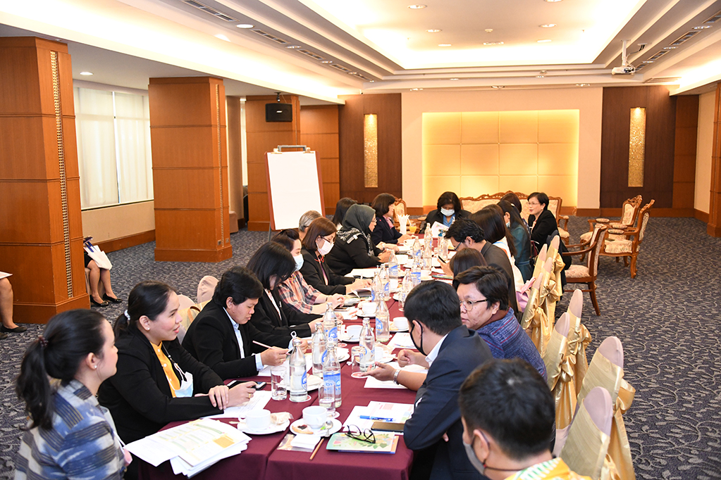 ร่วมประชุมหารือแนวทางการขับเคลื่อนศูนย์สร้างสุขผู้สูงอายุ (Anti Ageing Activity)