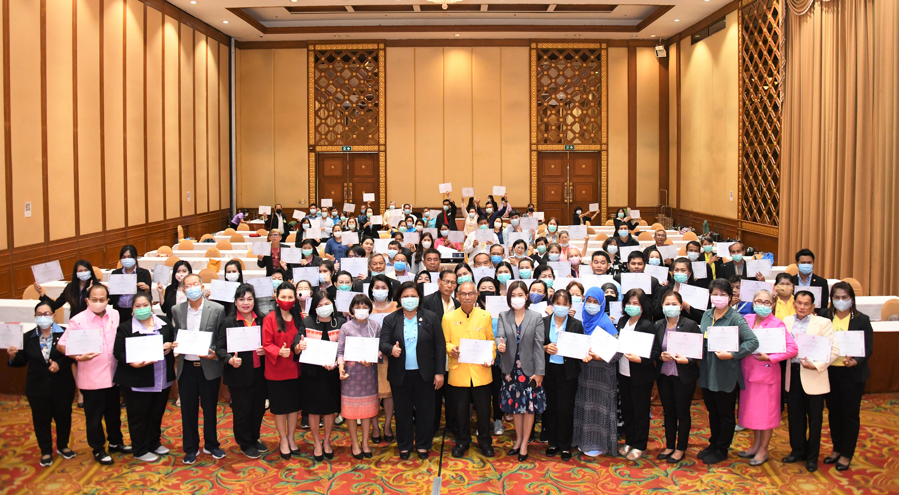 การประชุมเขิงปฏิบัติการการเตรียมการวิทยากร(ครู ก.) (ภาคกลาง) 