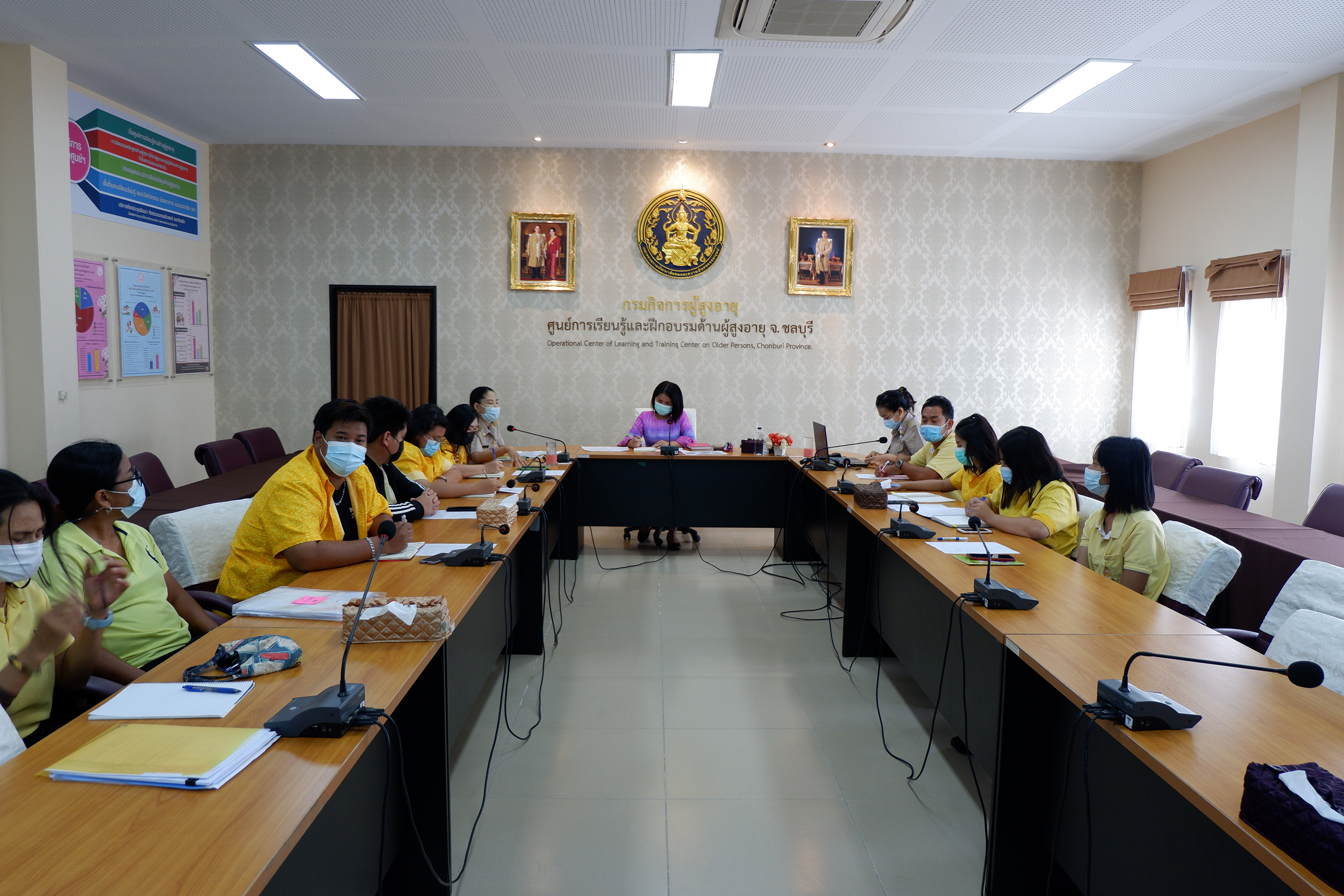 ประชุมชี้แจง โครงการบูรณาการเพื่อพัฒนาคุณภาพชีวิตกลุ่มเปราะปรางรายครัวเรือน