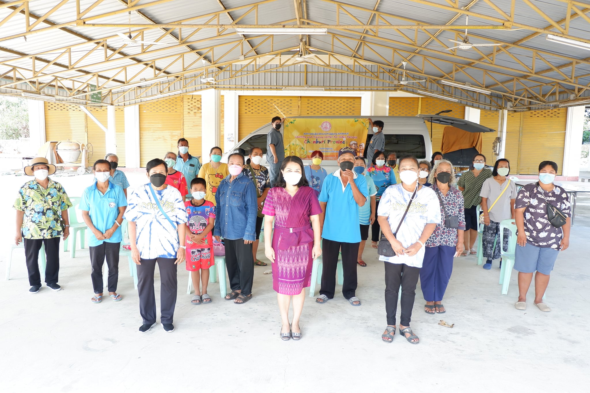 โครงการส่งเสริมพัฒนาคุณภาพชีวิตด้านอาชีพ(การทำผ้ามัดย้อม)