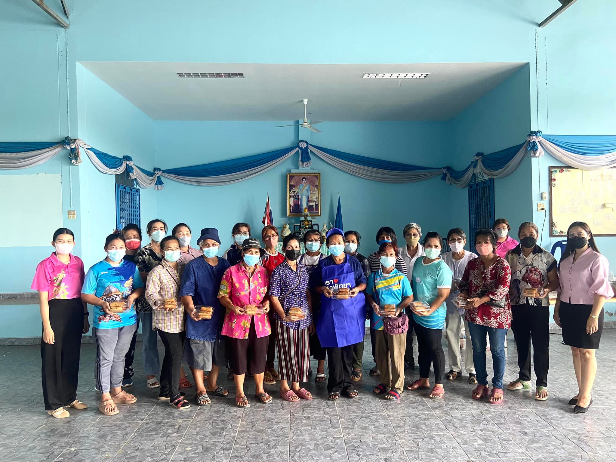 โครงการ “ส่งเสริมพัฒนาคุณภาพชีวิตด้านอาชีพ รุ่นที่ 2 (การทำปอเปี๊ยะ)” 