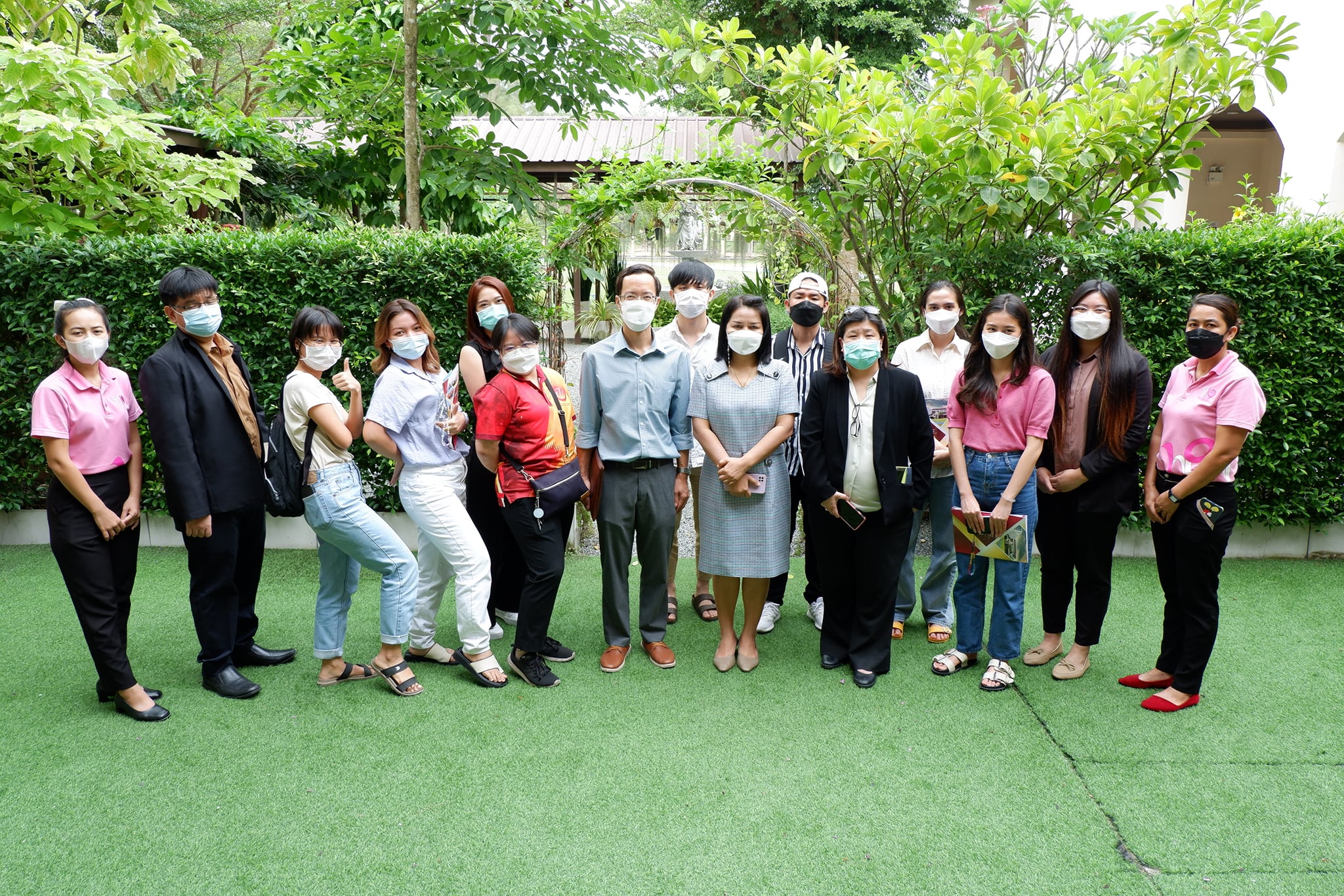 เข้าศึกษาดูงานและเยี่ยมชมสถานที่ 