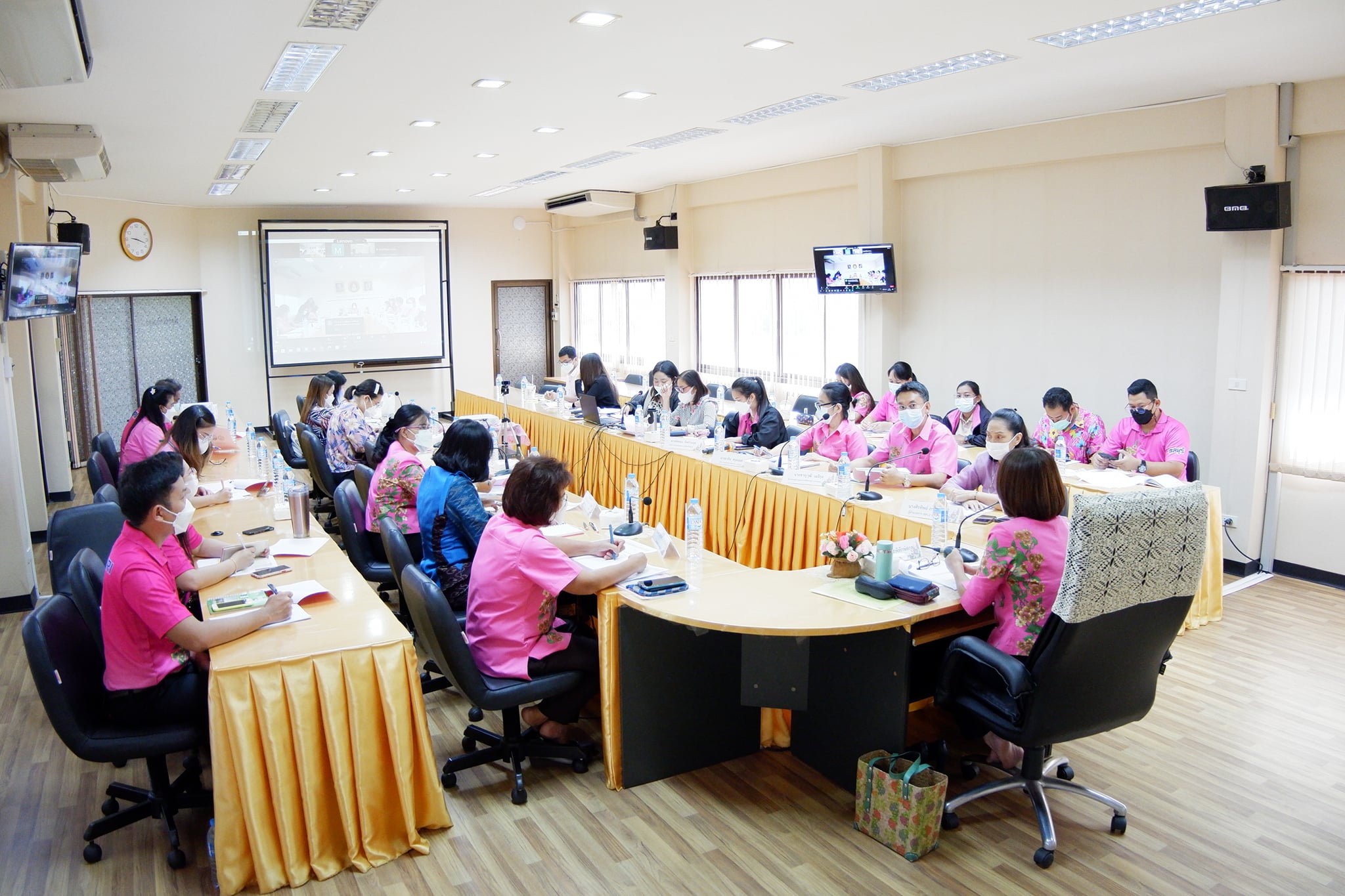 ประชุมทีม พม.จังหวัดชลบุรี ครั้งที่ 6/2565 